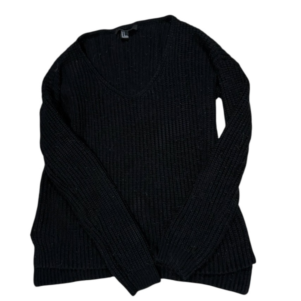 Forever 21 Black V-Neck Knit Sweater